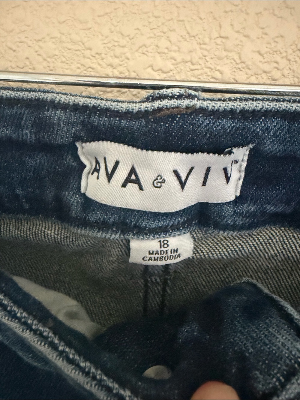 Ava & Viv Blue Raw Hem High-Rise Denim Shorts - Picture 3 of 4